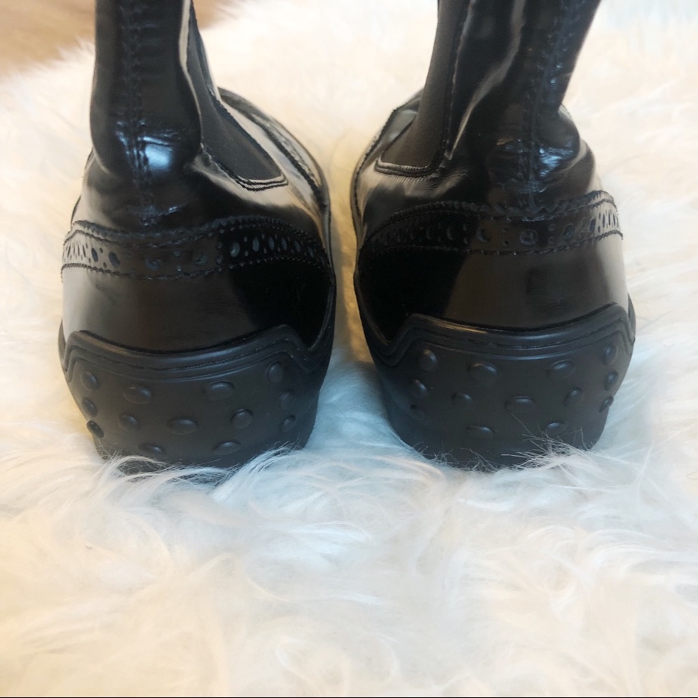 Tod’s Cap-Toe Chelsea Boots - Picture 5 of 6